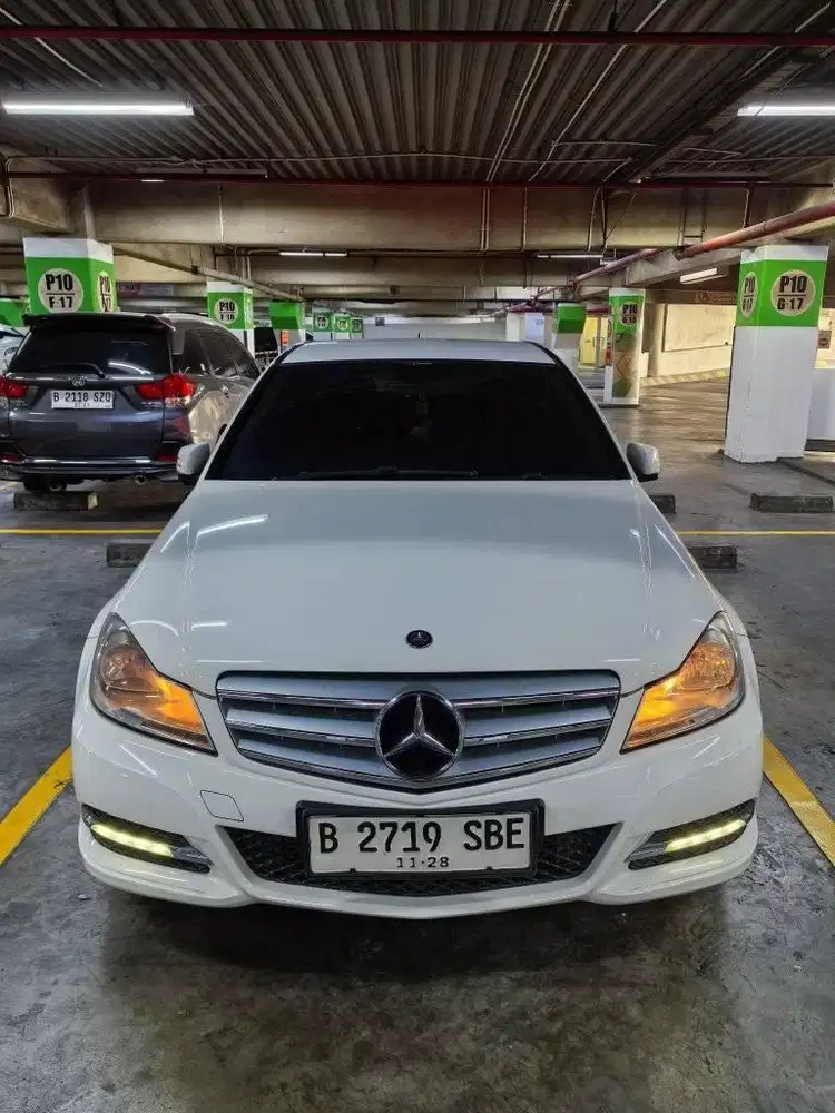 Mercy C200 CGI Automatic 2013 Murah