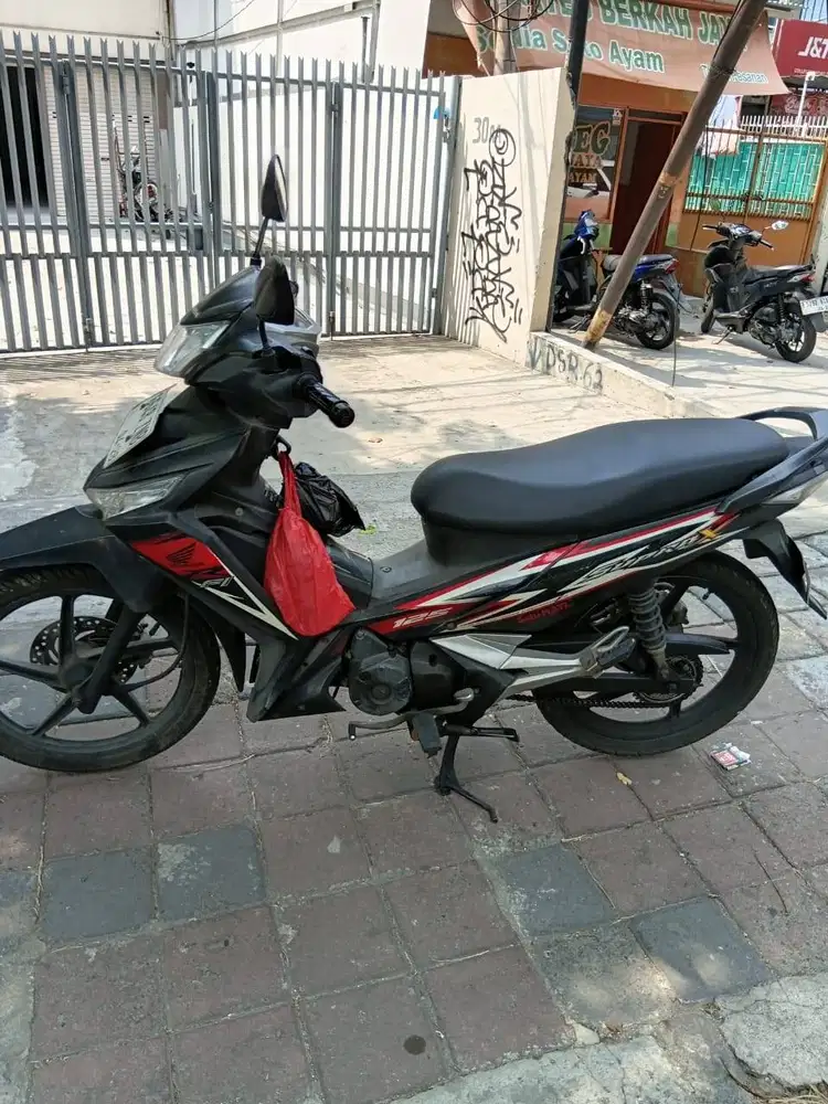 Jual Supra X 125 Tahun 2014 Kondisi Ok