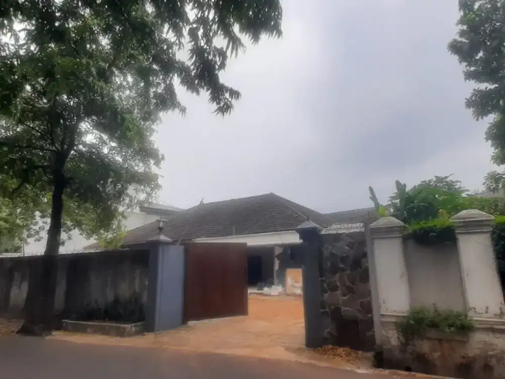 Rumah di Kenanga Cilandak Timur Pasar Minggu, Hanya 7 Menit Ke Tol Ampera