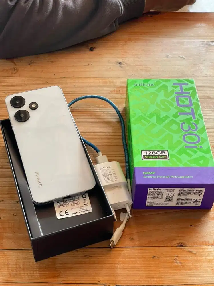 Infinix Hot 30i 8/128GB
