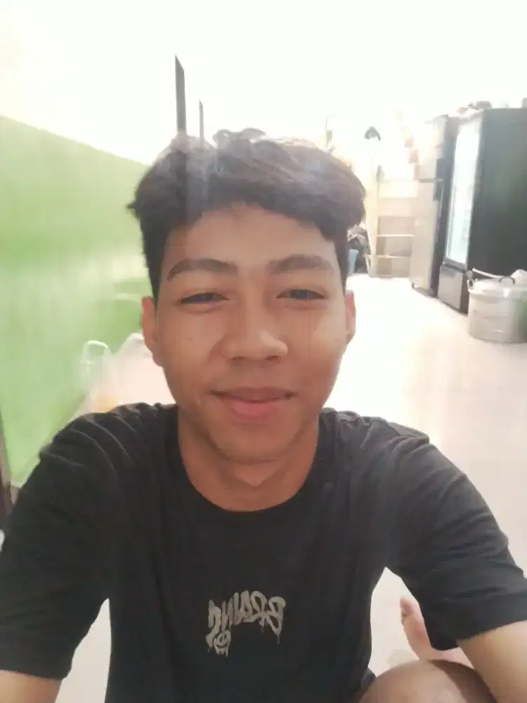 Kerja apa aja,yang ada harian nya