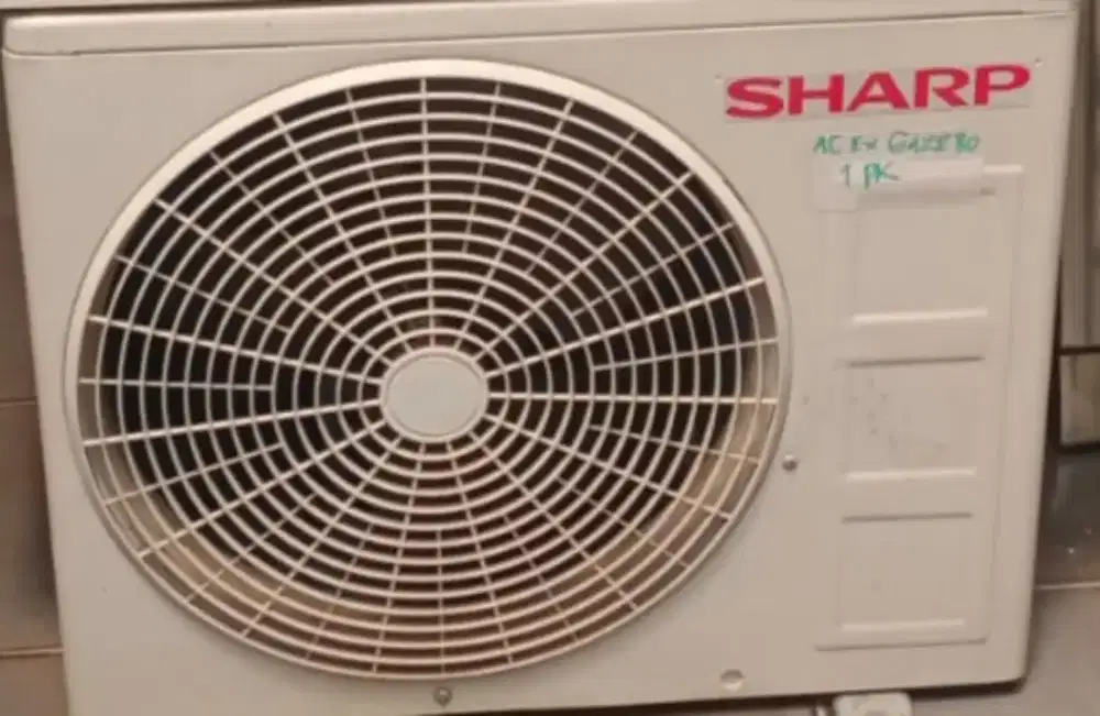Outdoor AC sharp