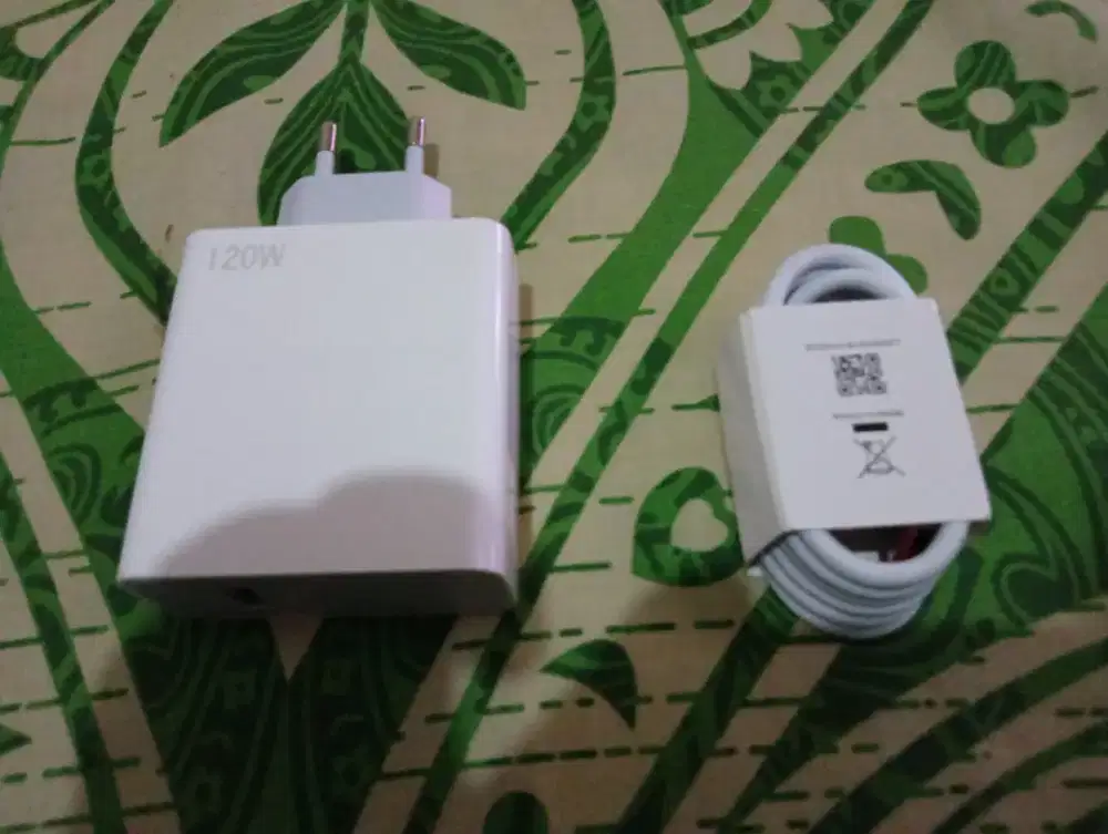 Xiaomi Charger ORI Copotan 120 Watt Fast Charging. Baru