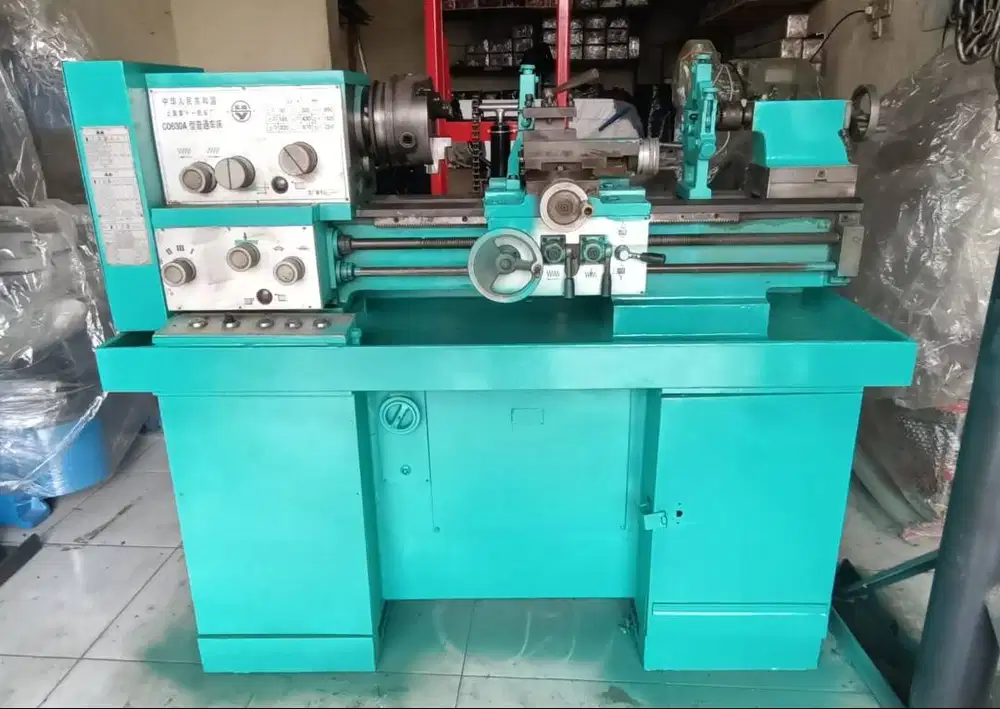 Mesin Bubut CO630A Kondisi 95% Mesin Bubut Seken Kondisi 95%