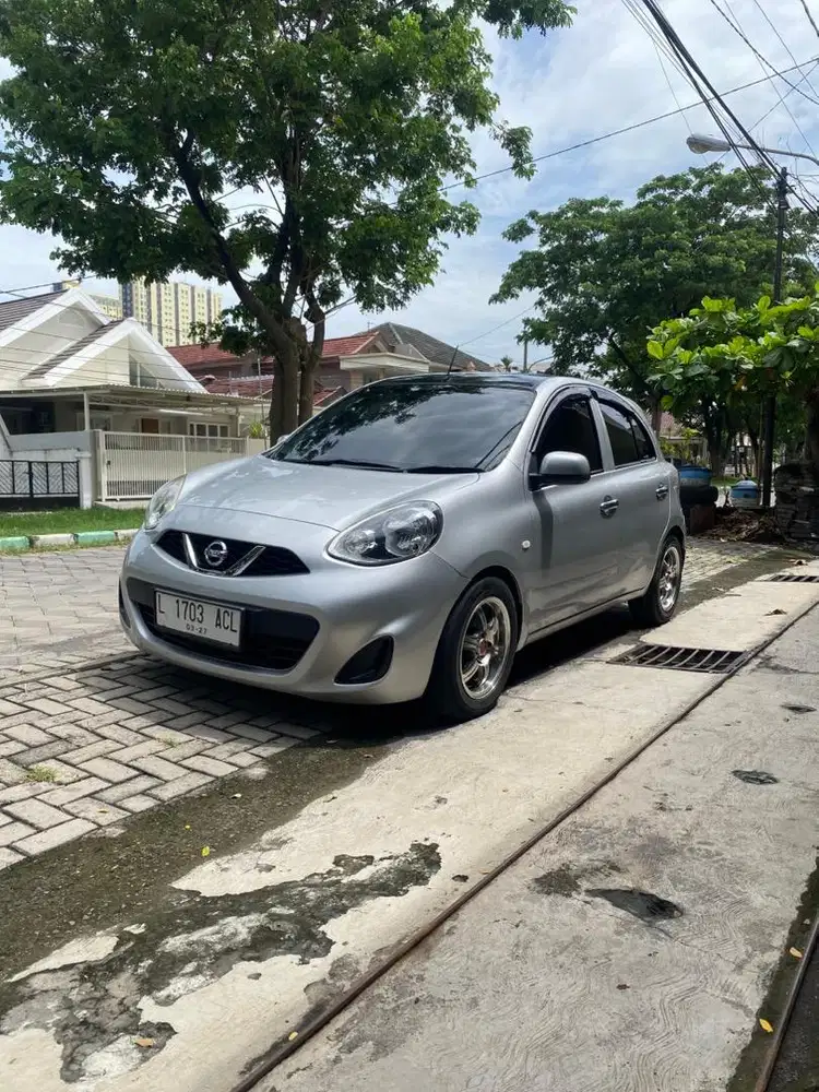 Nissan March 1.2 L Matic 2016