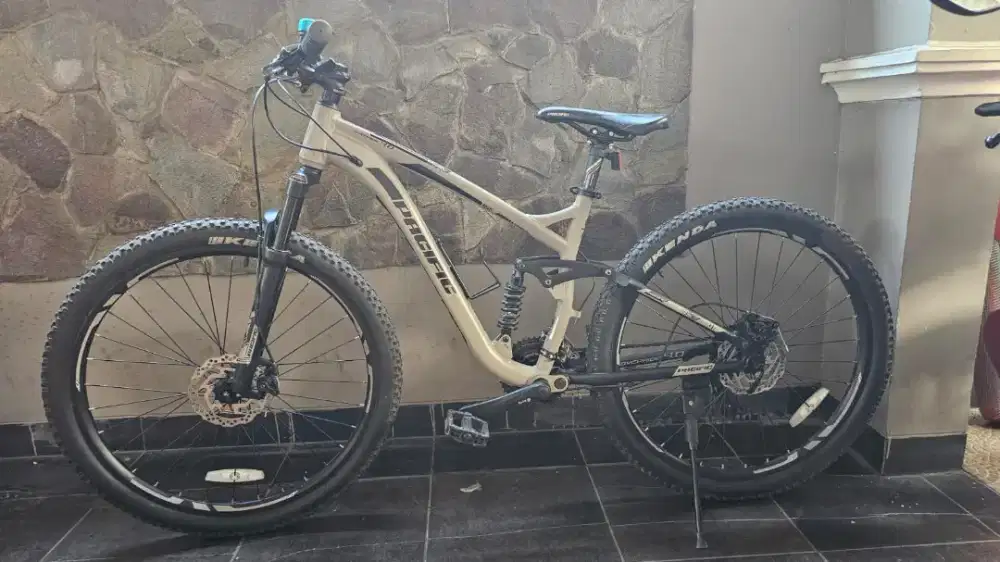 Sepeda Gunung MTB - PACIFIC - OVERRIDE 4.0