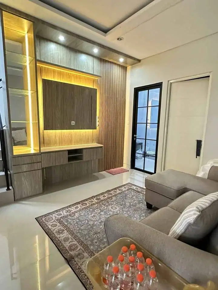 Backdrop TV Minimalis Custom Design