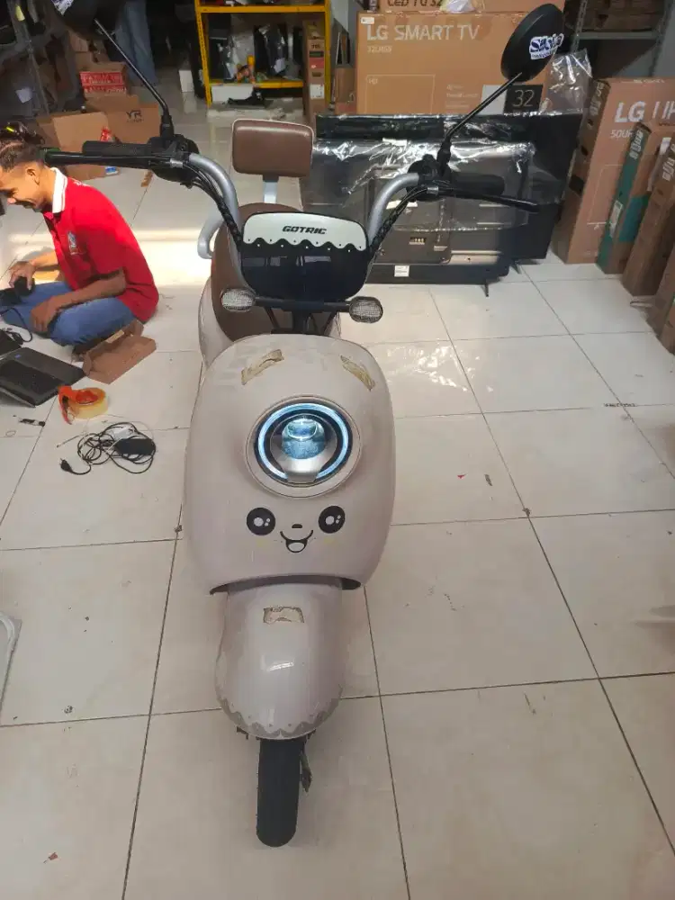 Sepeda listrik gotric gt 375