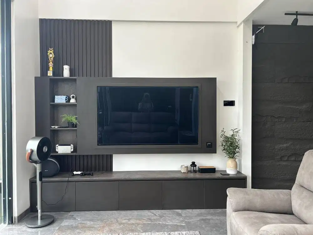 BACKDROP TV CUSTOM MINIMALIS