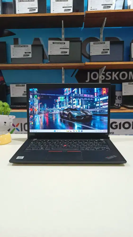 Laptop bekas Lenovo Thinkpad X13 Gen1 Ram 16GB Intel Core i5