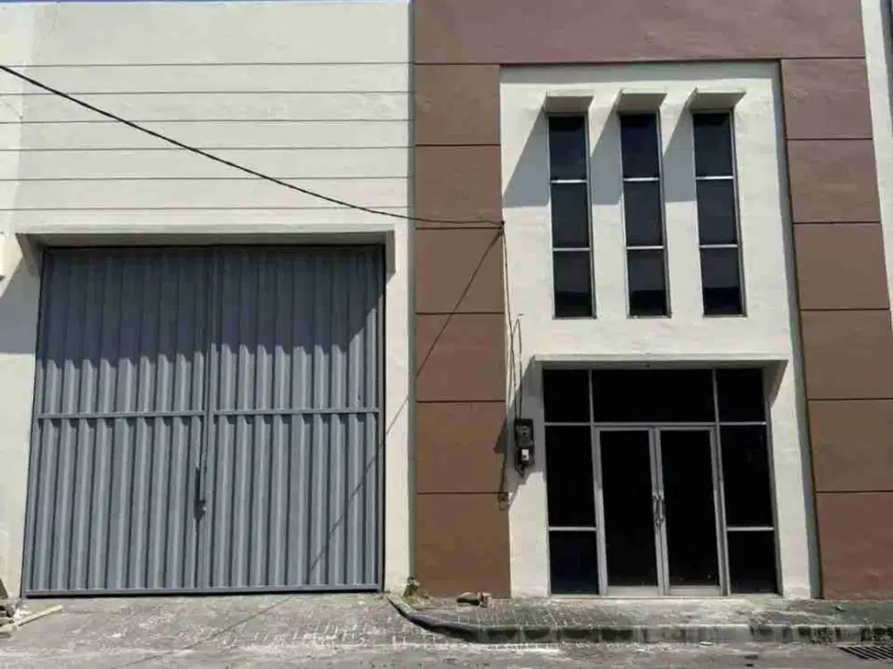 gudang dijual center point krian