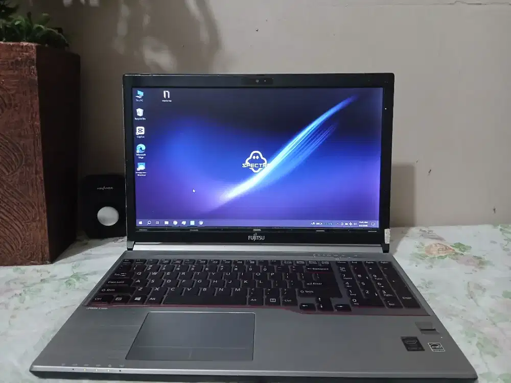 laptop fujitsu lifebook e754