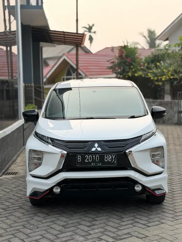 xpander exceed 2021 black edition