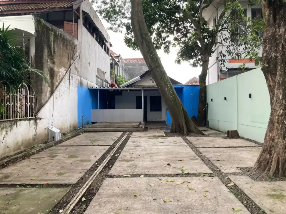 Rumah Lama SHM Lokasi Strategis Mainroad Riau Martadinata