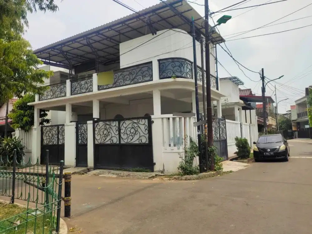DIJUAL Rumah dikomplek perumahan Taman Buaran Indah 3, Duren Sawit, Jakarta Timur.