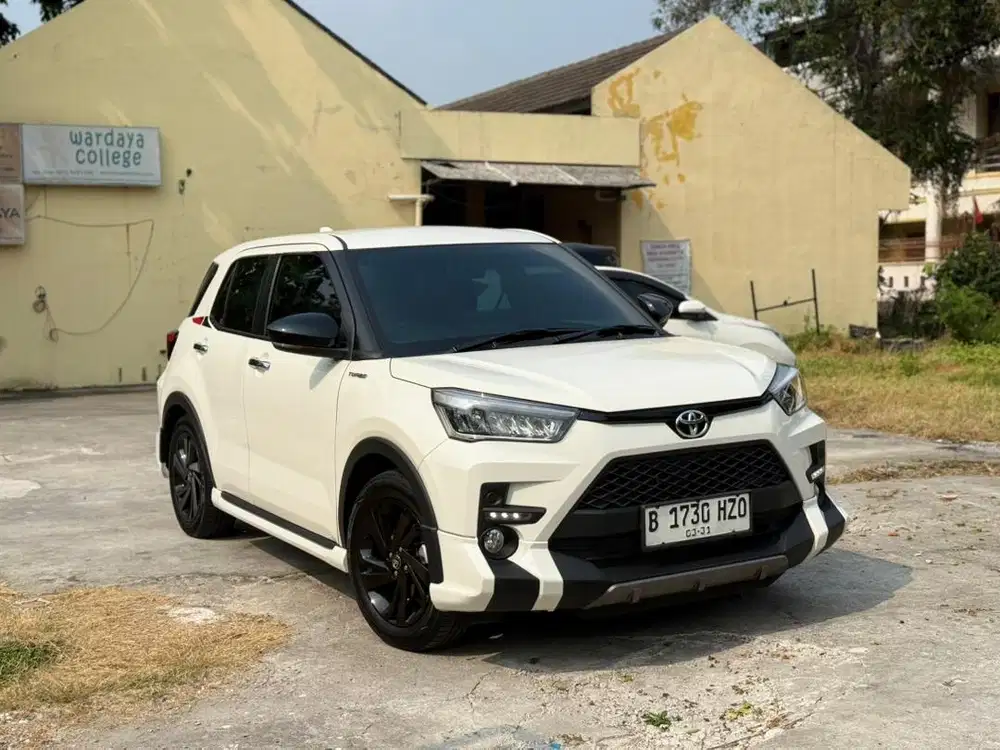 (Cash) Raize 1.0T GR Sport CVT 2026 Putih Pajak3/27 Km5rb Record