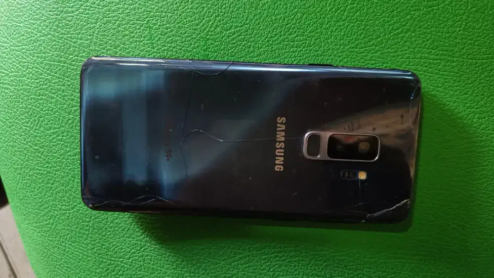 Samsung S9 plus minus lcd dan kamera depan