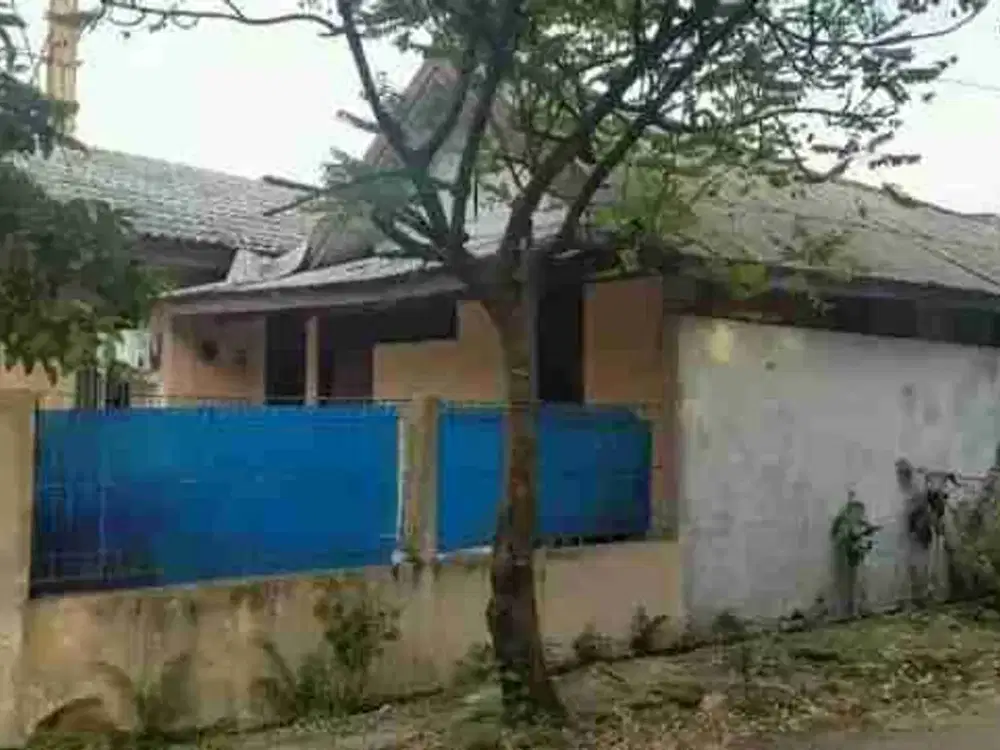 Jual Rumah Tua itung tanah di Duta Bandara Permai  Tangerang