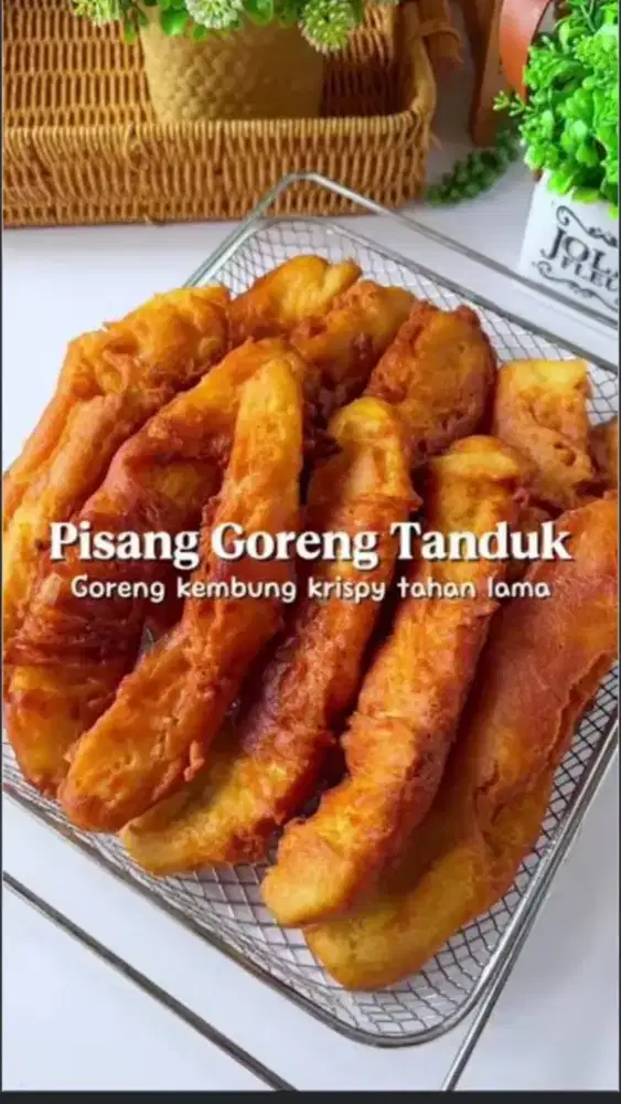 Penjaga pisang goreng tanduk