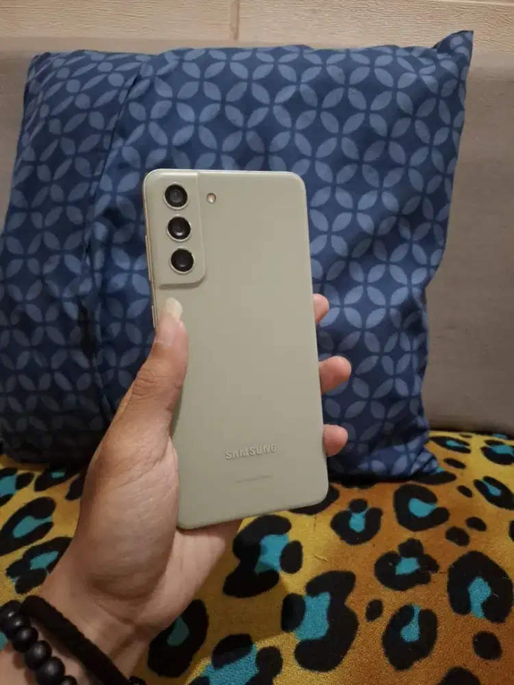 Samsung Galaxy S21 FE 5G 8/256GB Normal Sein Indonesia