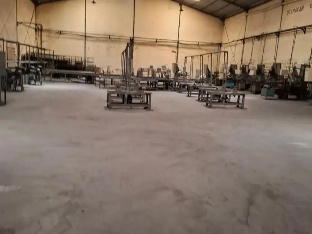 Dijual Gudang Lokasi Strategis di Margomulyo Indah, Sby