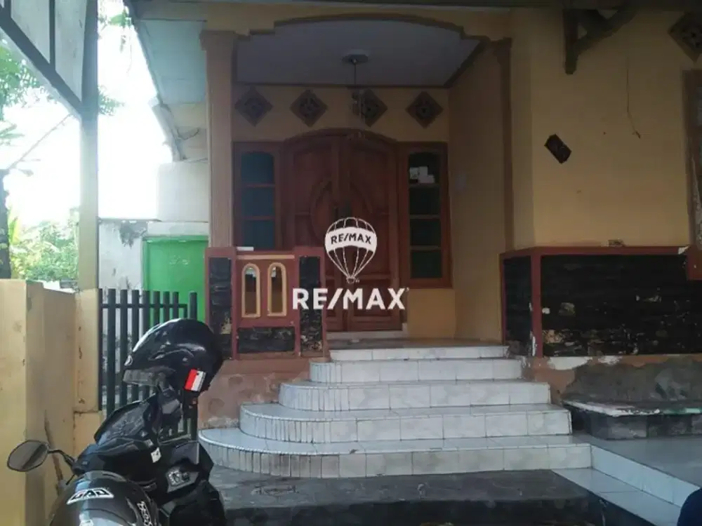 DIJUAL RUMAH 2 LANTAI - PANDEREJO BANYUWANGI