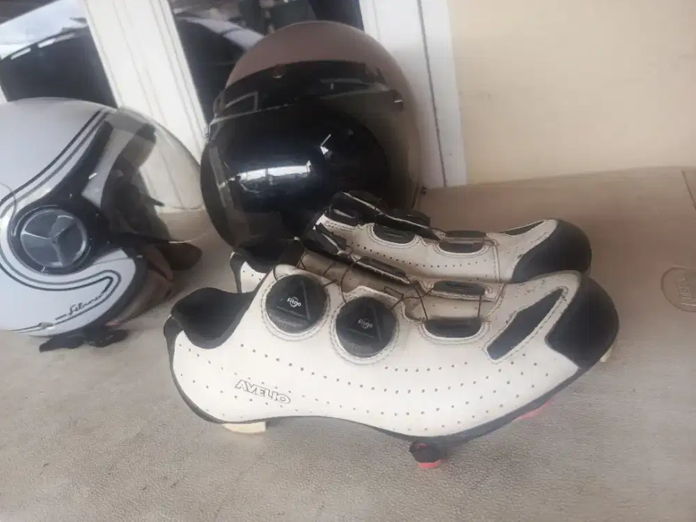 di jual sepatu Road bike avelio