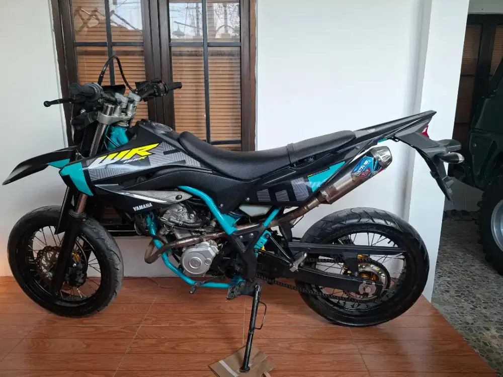 DIJUAL -  WR155 R