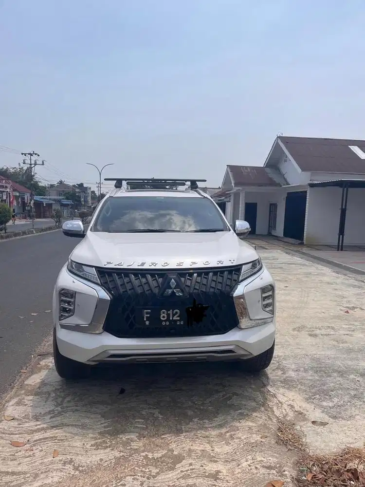 2021 Mitshubisi Pajero sport 2.4 Dakar ultimate 4x4