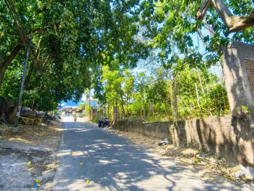tanah pinggir jalan Punclut ciumbuleuit kota bandung