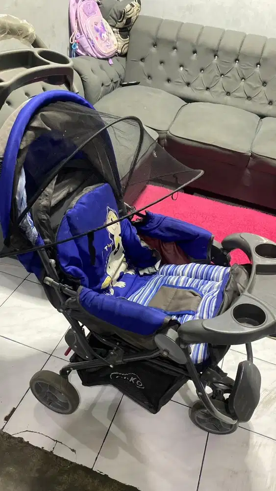 stroller pliko masih bagus seperti baru