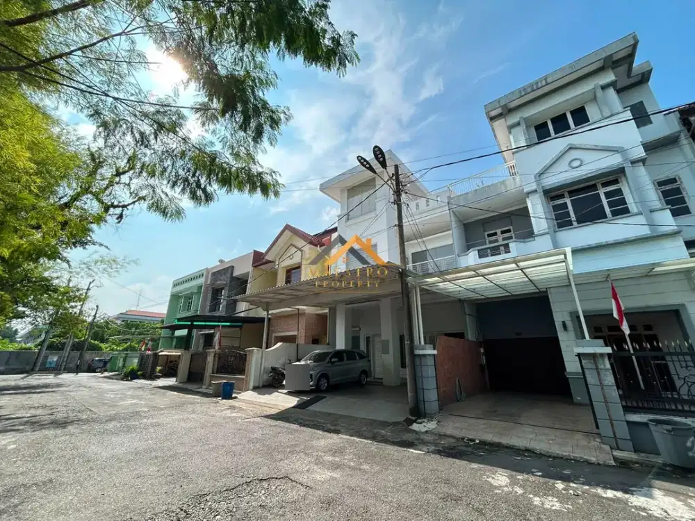 Dijual Rumah Kondisi Siap Pakai (Ex Kantor) Komplek Taman Polonia