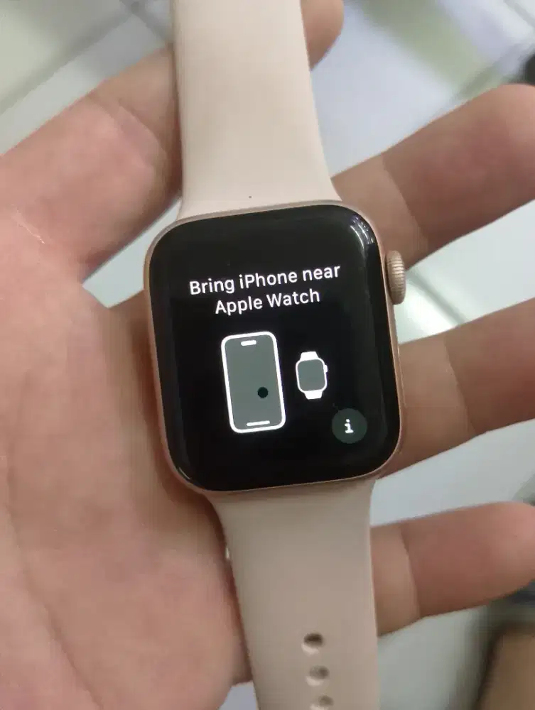 Apple iWatch SE 1 40mm ex inter mulus unit+casan aja normal