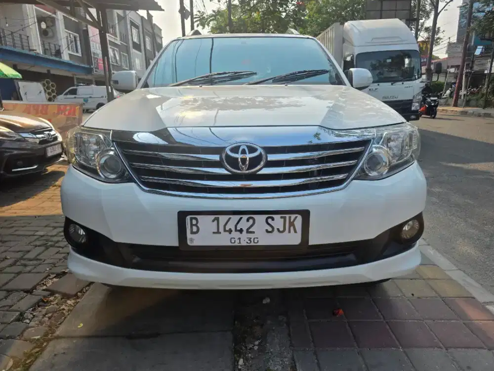 FORTUNER G AT BENSIN 2013