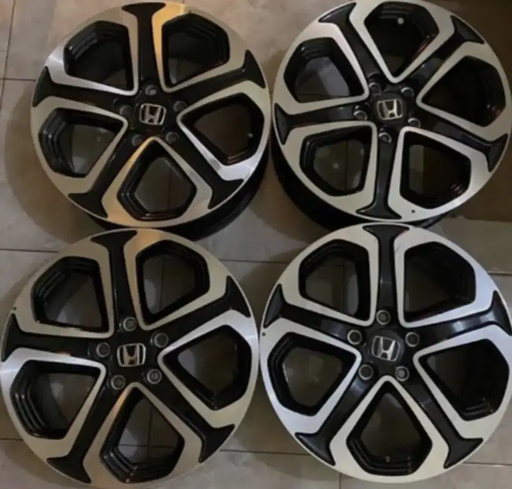 Velg HRV ORI copotan R17 PCD 5X114