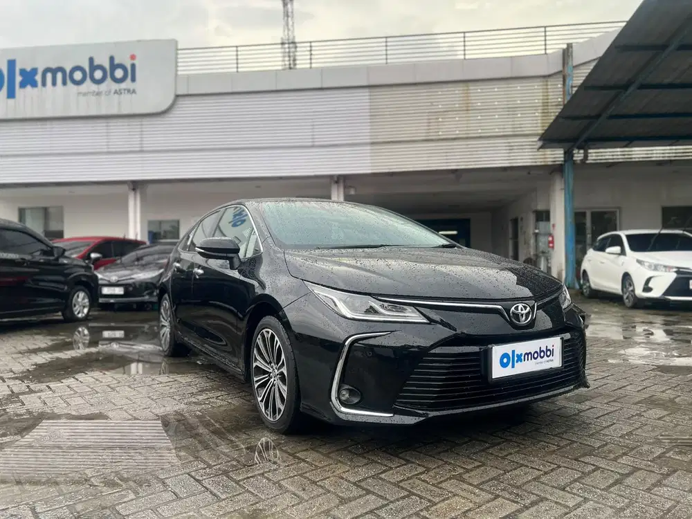 KM Rendah - Toyota Corolla Altis 1.8 V Bensin -AT 2023- AAO