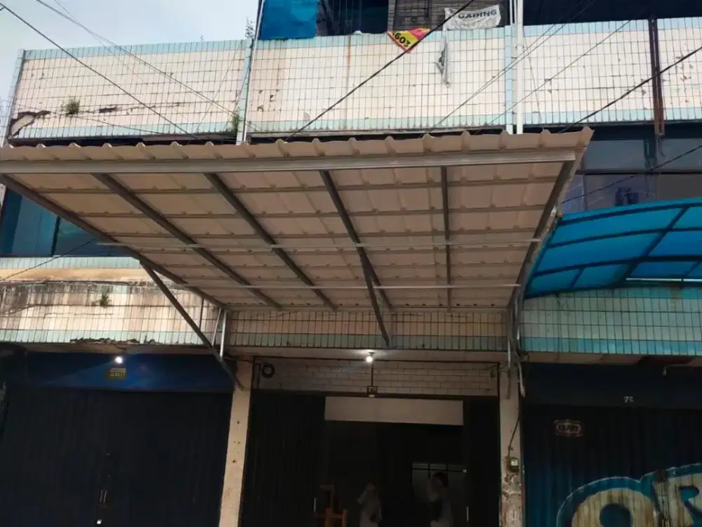 MURAH !! DIJUAL RUKO 3 LANTAI LAYAK HUNI DI BEKASI ADA KAMAR TIDUR HADAP TIMUR