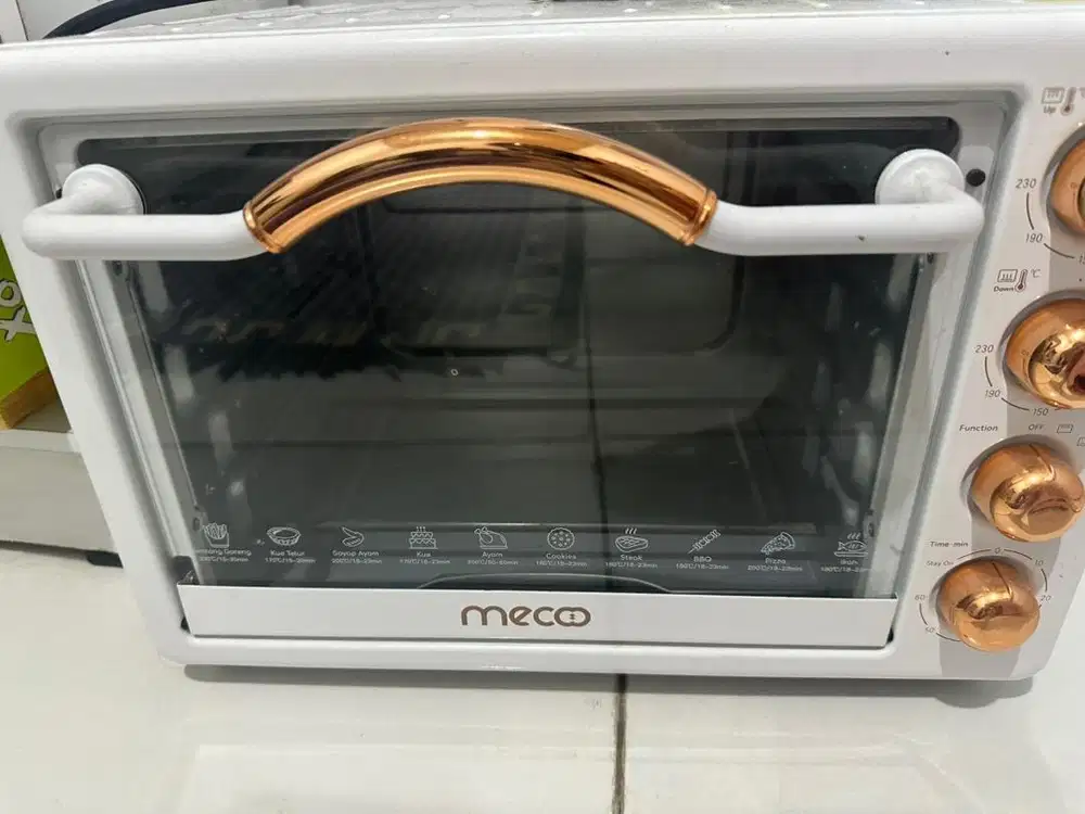 Mecoo Aesthetic Electric Oven 22 Liter 400-800 Low Watt Oven Listrik