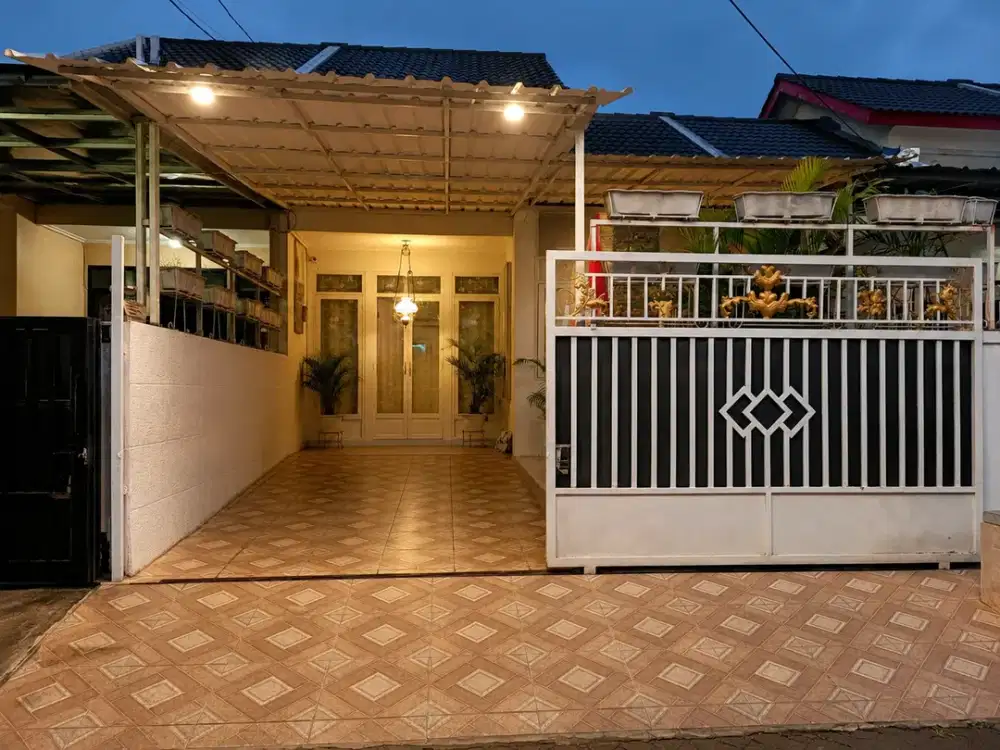 Dijual cepat rumah siap huni di Komplek kimia farma hankam, ciledug Tangerang