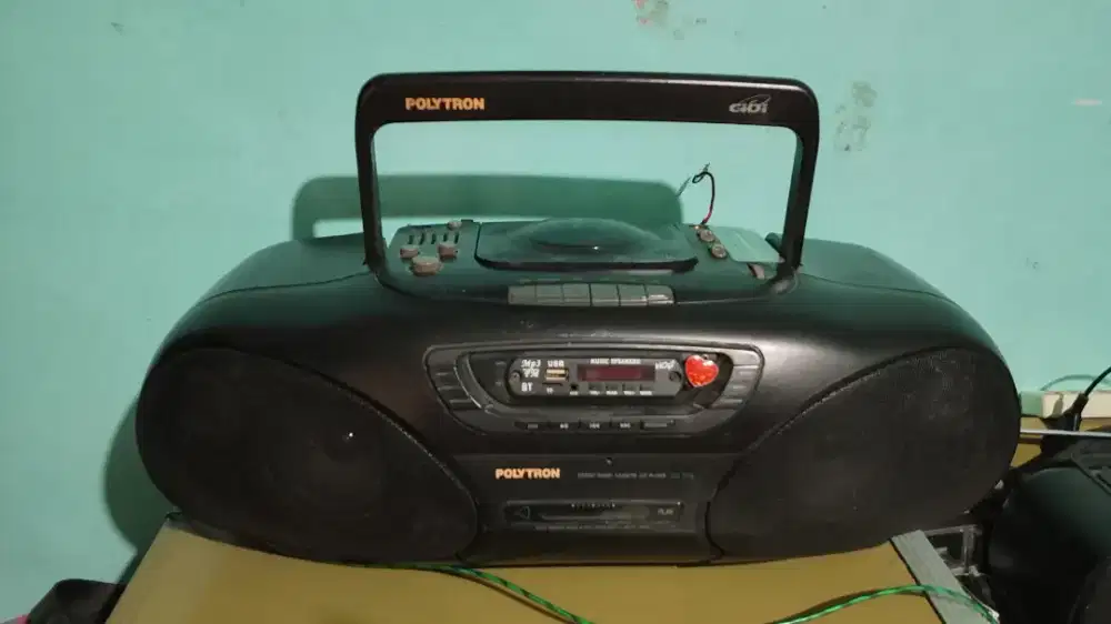 Dijual Cepat - Radio Bluetooth Speaker