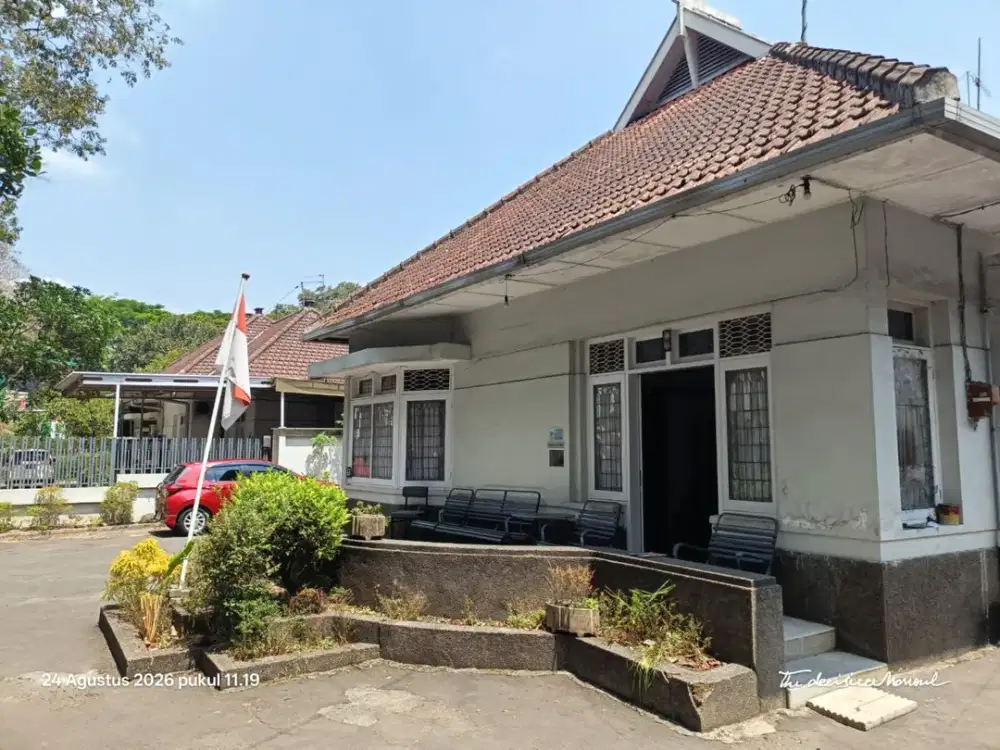 DIJUAL RUMAH LUAS & PREMIUM DI KAWASAN IJEN MALANG. Dekat pusat kota, berbagai fasilitas pendidikan, kuliner, perbelanjaan.MLG00174
