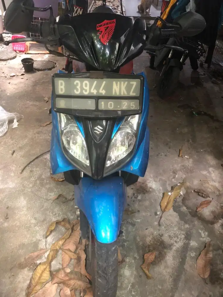 SUZUKI SKY WAVE