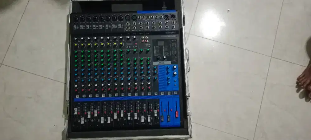 Yamaha MG16XU Original Plus Hardcase