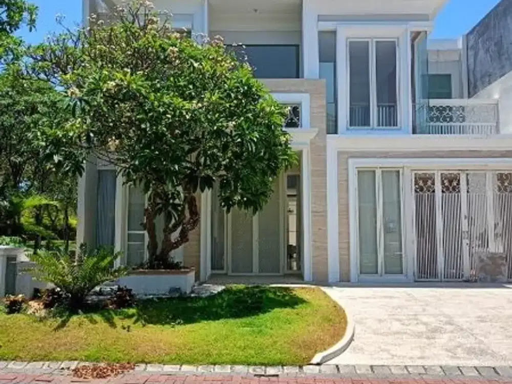 Rumah Pakuwon City Grand Island