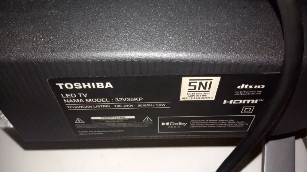 Tv led Toshiba android digital 32inchi likenew