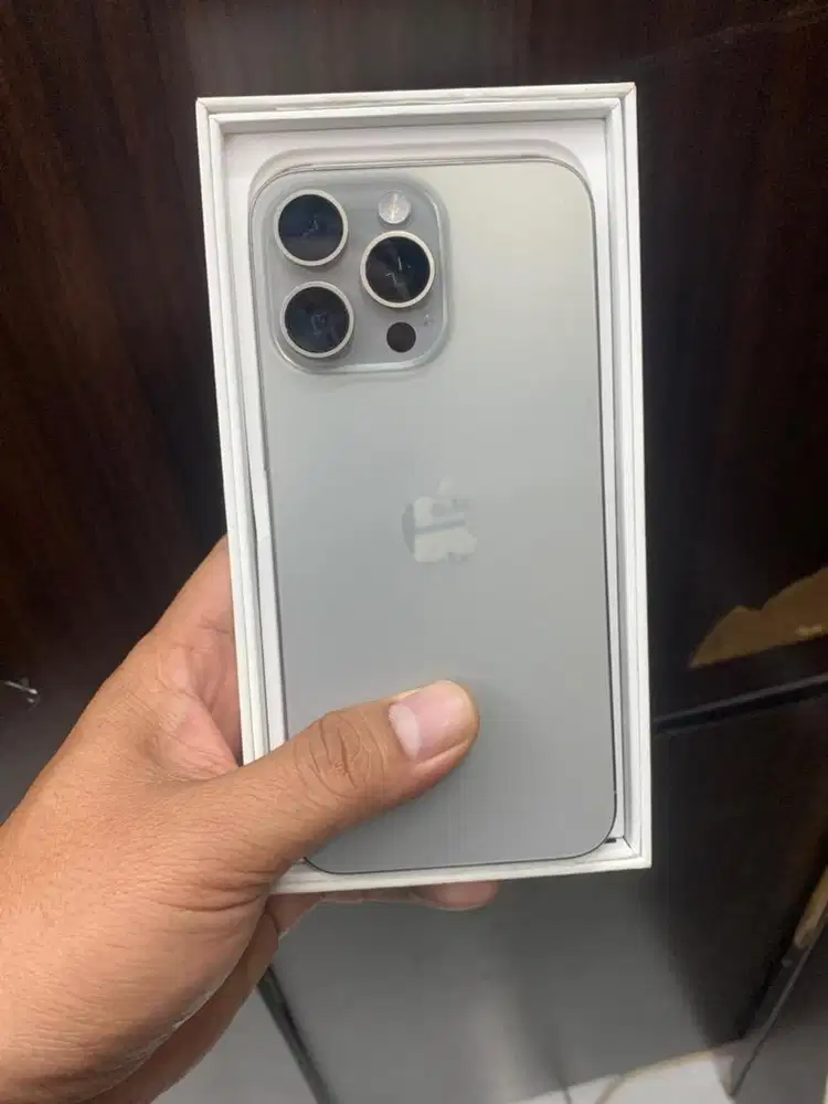 iphone 15 pro max 1 TB ibox