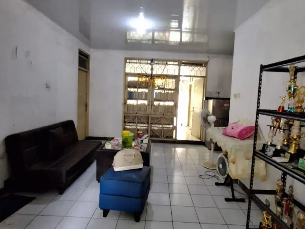 Jual Rumah Nusaloka BSD City Tanah Besar sertifikat SHM