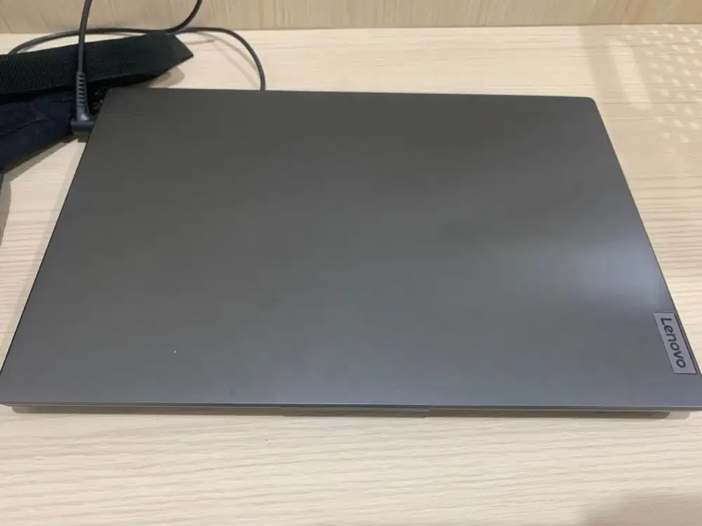 Laptop lenovo gi3 gress