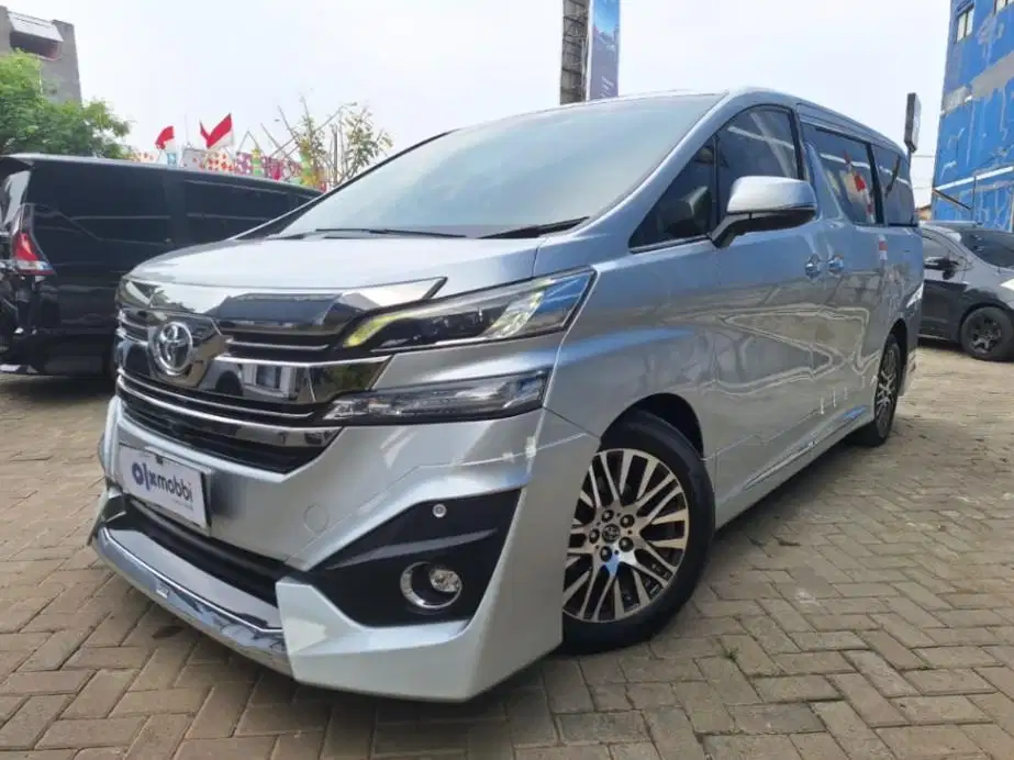 DP RENDAH Toyota Vellfire 2.5 G Limited Bensin-AT 2017 RFP