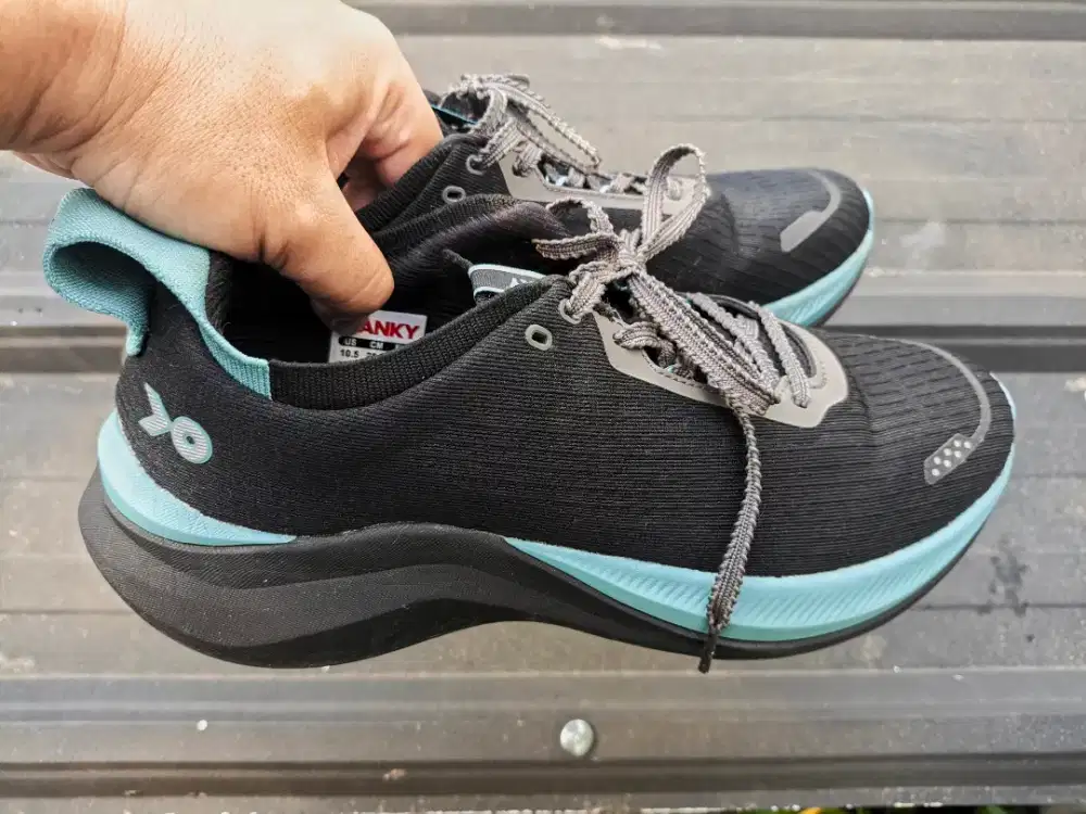 SEPATU KANKY KAORU